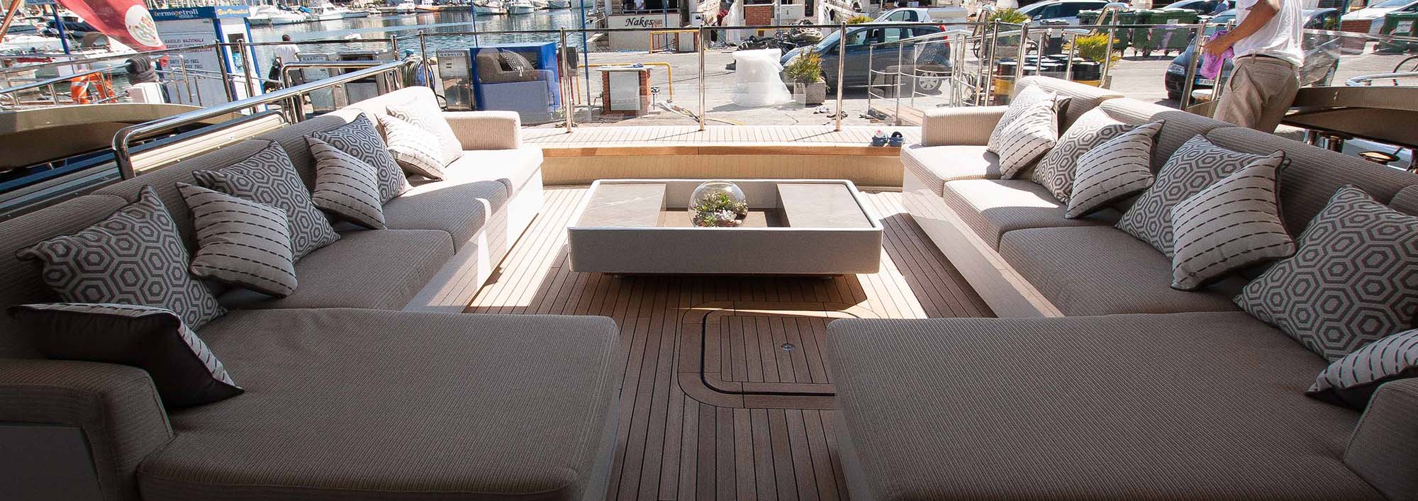 super-yacht-amani-brown
